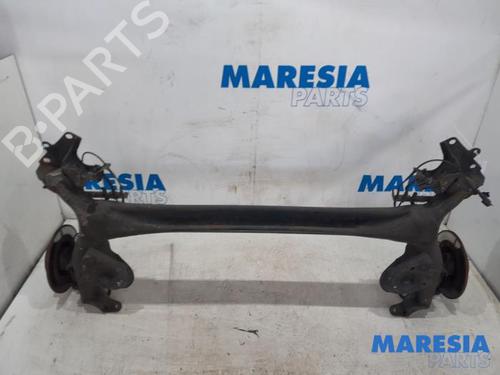 Used Rear axle RENAULT GRAND SCÉNIC III (JZ0/1_) 1.4 16V (JZ0F) (131 hp) 31534402