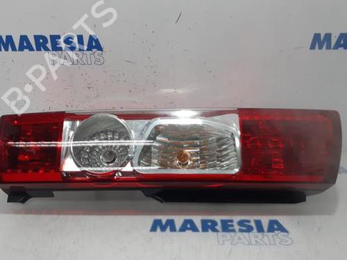 Used Left taillight FIAT DUCATO Van (250_) 180 Multijet 3,0 D (177 hp) 31484626