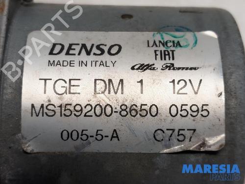 Front wiper motor FIAT 500 (312_) 0.9 (312AXN1A) | BP31474871M29