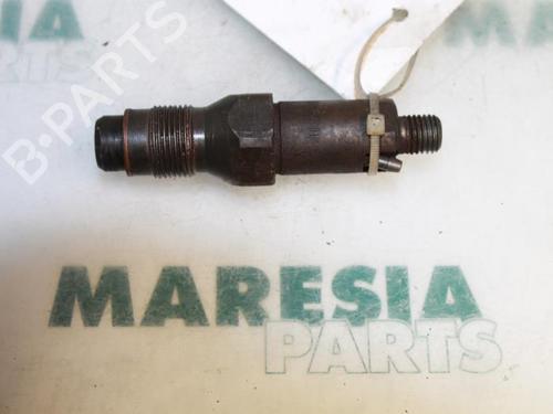 Used Injector CITROËN BERLINGO / BERLINGO FIRST Box Body/MPV (M_) 1.9 D 70 (MBWJZ, MCWJZ) (69 hp) 31448818