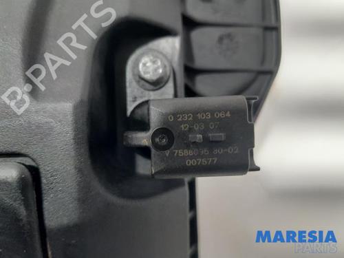 Valve cover CITROËN DS3 (SA_) 1.4 VTi 95 | BP31458240M124