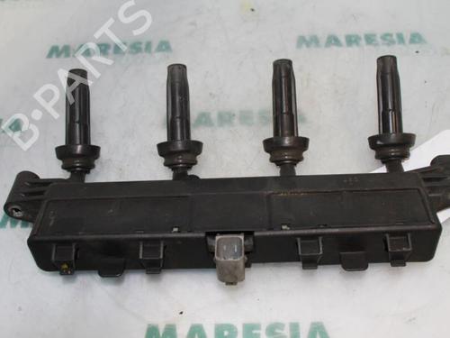 Used Ignition coil PEUGEOT 206 Hatchback (2A/C) 1.4 i (75 hp) 31411418