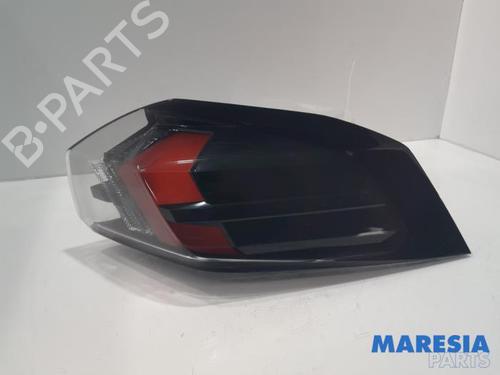 Used Right taillight PEUGEOT 2008 II (UD_, US_, UY_, UJ_, UR_, UC_) e-2008 (UKZKXZ) (136 hp) 31497544