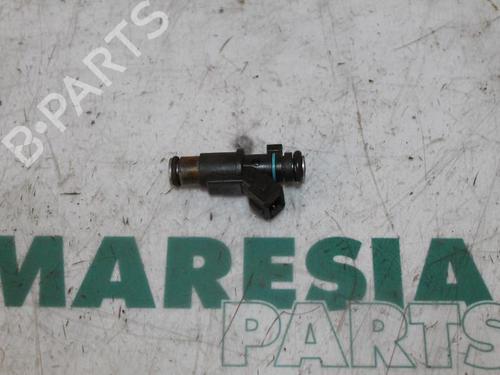 injector-peugeot-206-hatchback-2ac-1998-1999-2000-2001-2002-2003-2004-2005-2006-2007-2008-2009-2010-2011-2012-31532934 main image