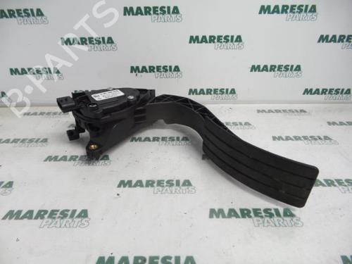 electronic-module-renault-clio-iv-bh_-2012-2013-2014-2015-2016-2017-2018-2019-2020-2021-31530312 main image