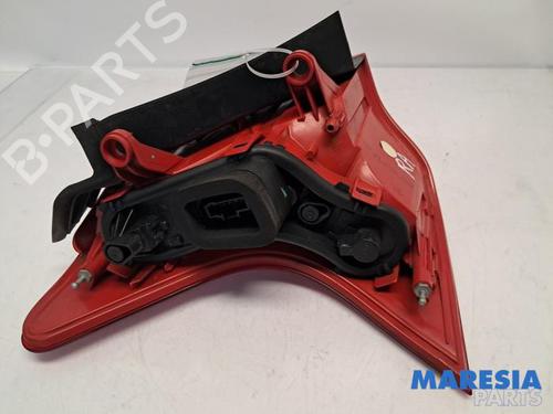 Right taillight PEUGEOT 3008 I MPV (0U_) 1.6 THP | BP31476742C35 