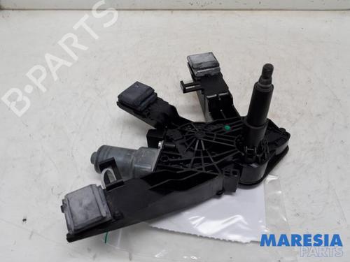 Used Rear wiper motor PEUGEOT 308 SW II (LC_, LJ_, LR_, LX_, L4_) 1.6 BlueHDi 120 (120 hp) 31502982