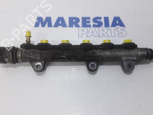 Used Injection rail RENAULT TRAFIC II Van (FL) 2.0 dCi 90 (FL0H, FL00, FL01, FL0M, FL0P, FL0S) (90 hp) 31442515