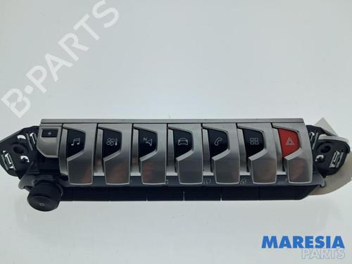 Used Control unit Control unit PEUGEOT 3008 II SUV (MC_, MR_, MJ_, M4_) Hybrid (224 hp) 32485086 32485086