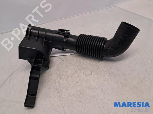 Used Pipe PEUGEOT 208 I (CA_, CC_) 1.2 VTI 82 (82 hp) 31494998