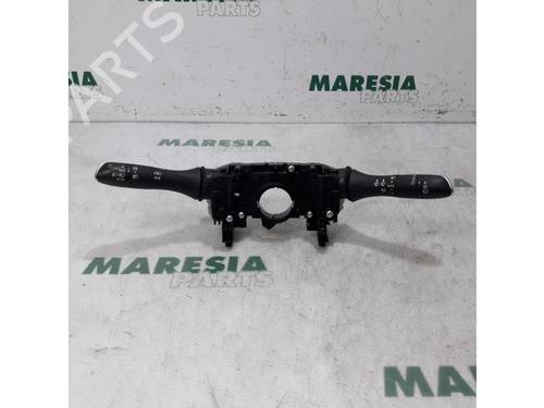 Used Switch RENAULT KADJAR (HA_, HL_) 1.2 TCe 130 (HLMR) (130 hp) 31419684