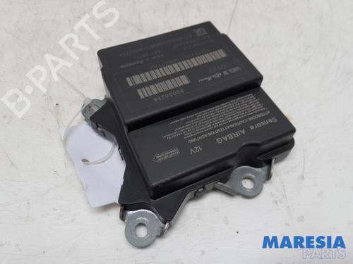 Used ECU airbags FIAT 500 (312_) 0.9 (312AXP1A) (60 hp) 31515748
