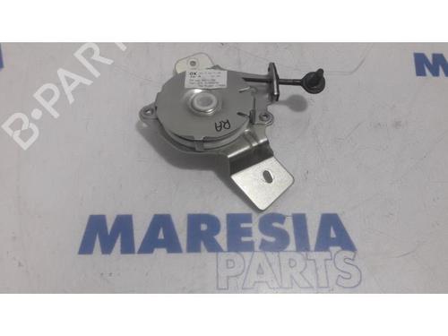 BP31438984C146 main image