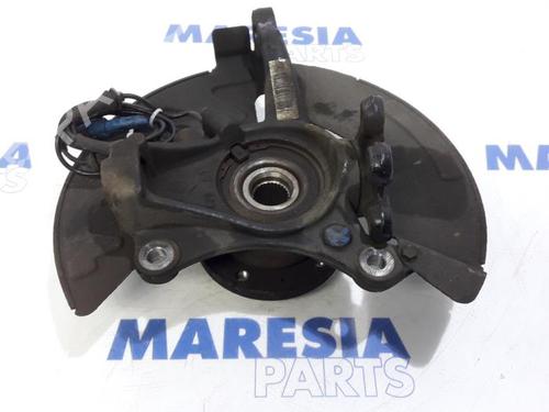 Used Right front steering knuckle CITROËN C5 III Break (RW_) 2.0 i 16V (RWRFJC, RWRFJF) (140 hp) 31521259