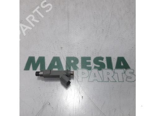 Used Injector CITROËN C1 (PM_, PN_) 1.0 (68 hp) 31533111