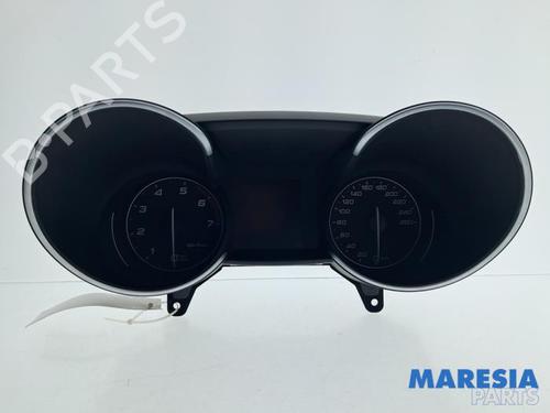 Used Instrument cluster Instrument cluster 37034418 37034418
