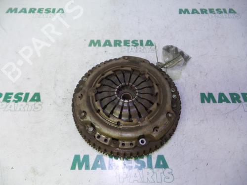 Used Flywheel RENAULT KANGOO Express (FW0/1_) 1.5 dCi 70 (FW0A, KW0V) (68 hp) 31423030