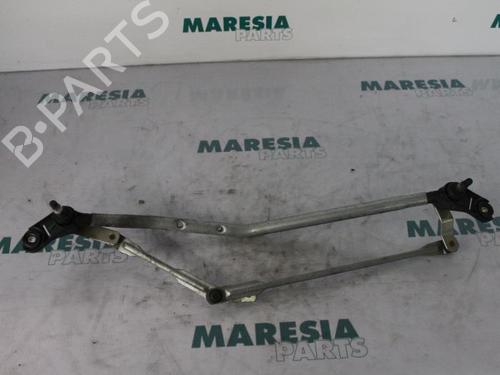 front-wipers-mechanism-renault-kangoo-express-fw01_-2008-31520002 main image