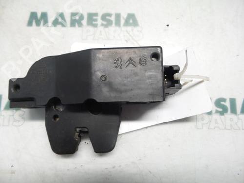 Used Electronic module CITROËN C3 I (FC_, FN_) 1.4 i (73 hp) 31523739