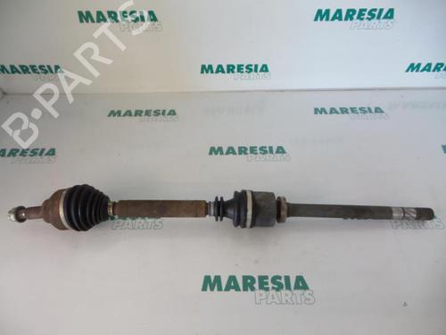 right-front-driveshaft-renault-laguna-ii-bg01_-2001-2002-2003-2004-2005-2006-2007-31397710 main image