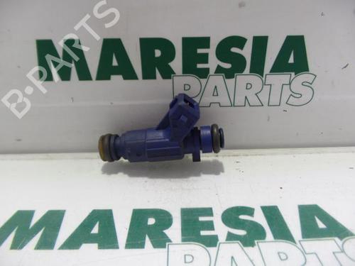 injector-peugeot-206-hatchback-2ac-1998-1999-2000-2001-2002-2003-2004-2005-2006-2007-2008-2009-2010-2011-2012-31392888 main image