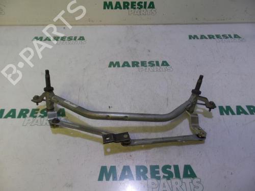 Used Front wipers mechanism PEUGEOT 208 I (CA_, CC_) 1.2 VTI 82 (82 hp) 31477462