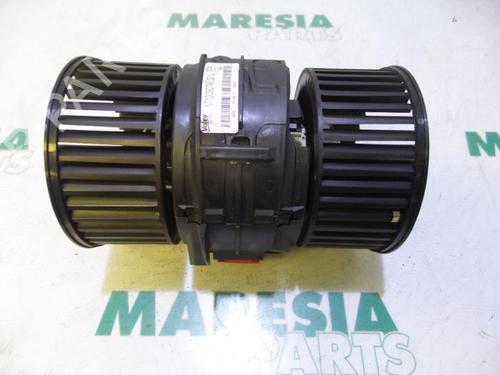 Used Heater blower motor RENAULT MEGANE III Grandtour (KZ0/1) 1.5 dCi (KZ09, KZ0D, KZ1G, KZ29, KZ14, KZ1W, KZ10, KZ1F,... (110 hp) 31437315