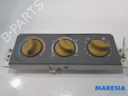 Commande Chauffage RENAULT TWINGO I (C06_) 1.2 (C066, C068) (58 hp) 31530915