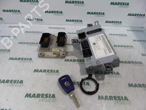 Used Engine control unit (ECU) FIAT PUNTO (188_) 1.2 16V 80 (188.233, .235, .253, .255, .333, .353, .639,... (80 hp) 31420761