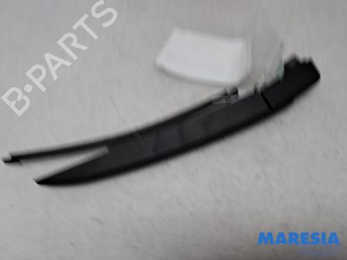 Used Rear windshield wiper arm Rear windshield wiper arm 31462483 31462483
