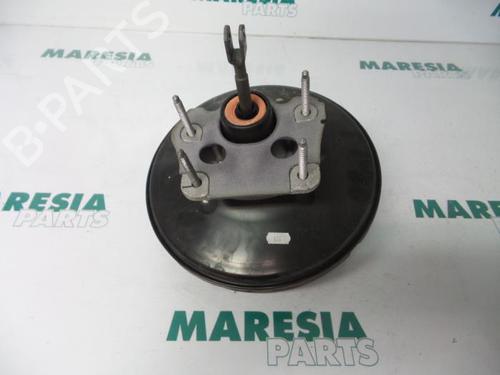 servo-brake-renault-megane-iii-grandtour-kz01-2008-2009-2010-2011-2012-2013-2014-2015-2016-31388937 main image