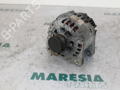 Used Alternator RENAULT ESPACE III (JE0_) 2.2 dCi (JE0K) (130 hp) 31526876