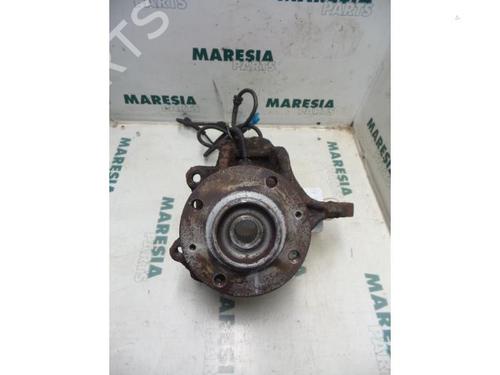 Used Left front steering knuckle CITROËN C2 (JM_) 1.4 HDi (68 hp) 31462856