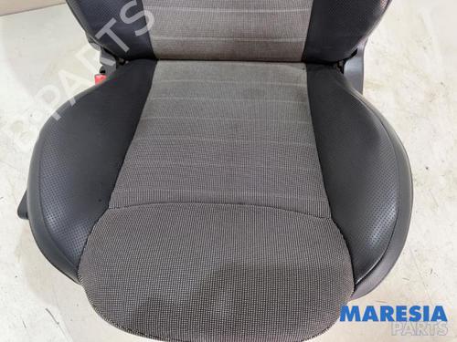 Left front seat FIAT 500 C (312_) 0.9 (312AG1A) | BP38285033C15 - Image 2