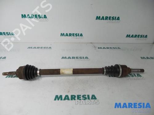 Used Right front driveshaft CITROËN C3 Pluriel (HB_) 1.4 HDi (68 hp) 31452355