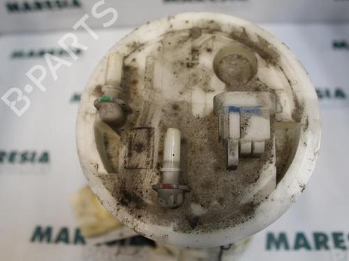 Used Fuel pump RENAULT MEGANE I (BA0/1_) 1.8 16V (BA06, BA12, BA1A, BA1M, BA1R) (115 hp) 31391853