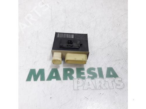 Used Electronic sensor CITROËN C5 III (RD_) 2.0 HDi (RDRHD8, RDRHDJ, RDRHR8, RDRHRJ) (136 hp) 31460434