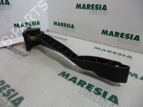 Used Electronic module PEUGEOT 307 CC (3B) 2.0 16V (140 hp) 31522479