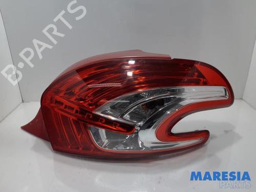 Used Right taillight PEUGEOT 208 I (CA_, CC_) 1.6 HDi (92 hp) 31473679