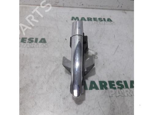 Udvendigt håndtag LANCIA PHEDRA (179_) 2.0 D Multijet (179.AXL1B, 179.BXL1B) (136 hp) 31484400