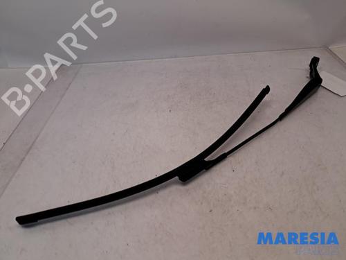 front-windshield-wiper-arm-peugeot-308-sw-ii-lc_-lj_-lr_-lx_-l4_-2014-2015-2016-2017-2018-2019-2020-2021-31442774 main image
