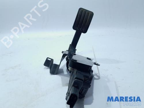 Used Electronic module PEUGEOT EXPERT Van (VF3A_, VF3U_, VF3X_) 1.6 HDi 90 16V (90 hp) 31401226