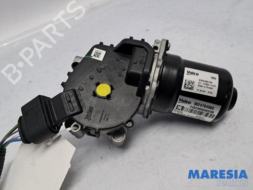 Used Front wiper motor PEUGEOT 208 II (UB_, UP_, UW_, UJ_) 1.2 PureTech 75 (75 hp) 31405858