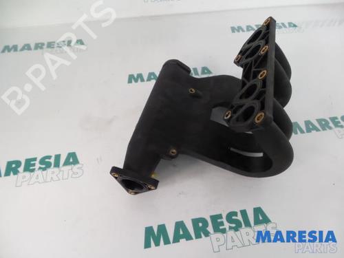 injection-rail-renault-twingo-i-c06_-1993-1994-1995-1996-1997-1998-1999-2000-2001-2002-2003-2004-2005-2006-2007-2008-2009-2010-2011-2012-31432928 main image