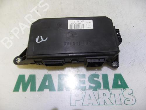 Used Control unit Control unit FIAT STILO (192_) 1.6 16V (192_XB1A) (103 hp) 31497422 31497422