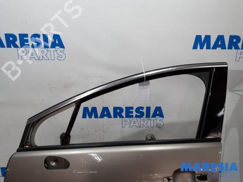Left front door PEUGEOT 3008 I MPV (0U_) 1.6 THP | BP31448150C2