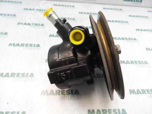 Used Steering pump FIAT PUNTO (176_) 1.6 (88 hp) 31466806