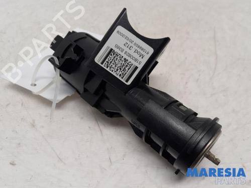 Used Ignition barrel FIAT 500 (312_) 1.2 (312AXA1A) (69 hp) 31397530