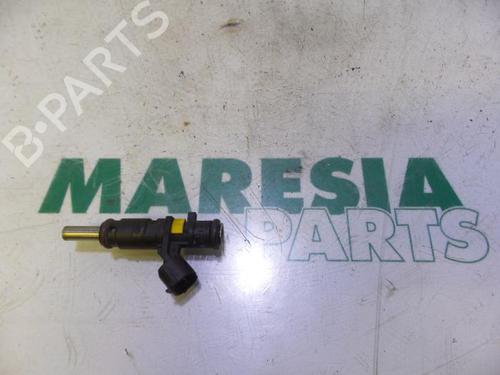Used Injector PEUGEOT 207 (WA_, WC_) 1.4 16V (95 hp) 31525555