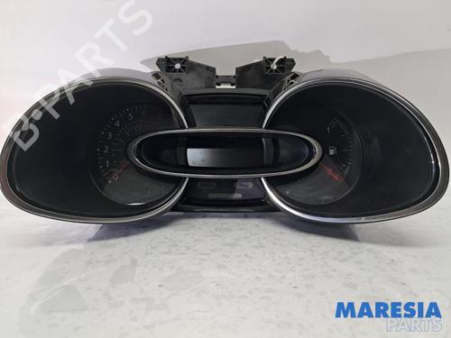 Used Instrument cluster RENAULT CLIO IV (BH_) 0.9 TCe 90 (BHNF, BHMA, BHMH, BHJK, BHJR) (90 hp) 31511810